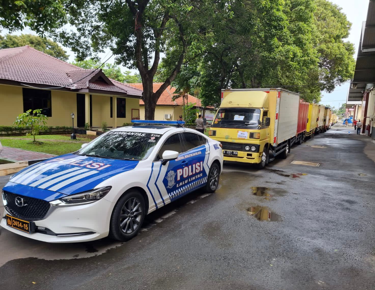 Sebanyak 30 Ribu Paket Sembako dari Kapolri Diserahkan ke PERSIS di Tiga Wilayah