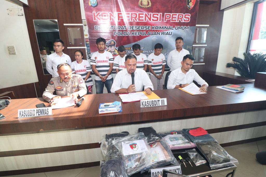 Polda Kepri Ungkap 5 Pelaku Spesialis Pecah Kaca Mobil