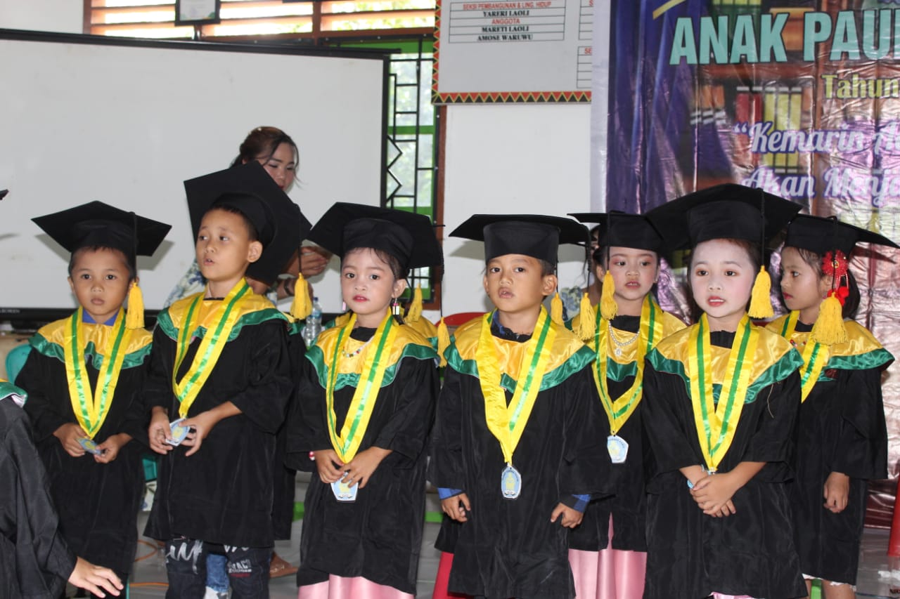 Pelepasan dan Wisuda Paud KB Angkatan Pertama Telah Terlaksana