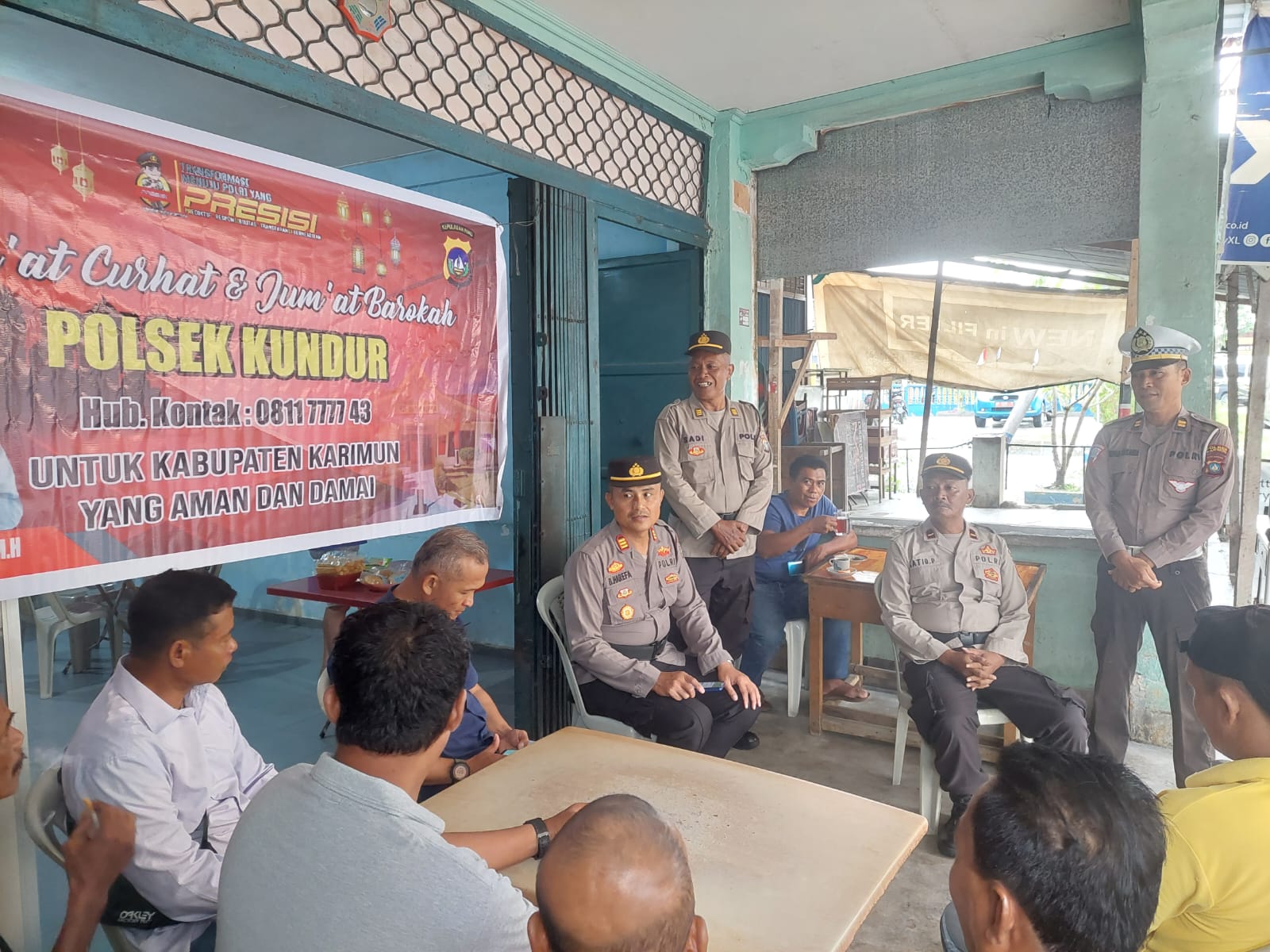 Kapolsek AKP Buala Harefa Pimpin Jumat Curhat di Kedai Kopi Asun Tanjung Batu Kota