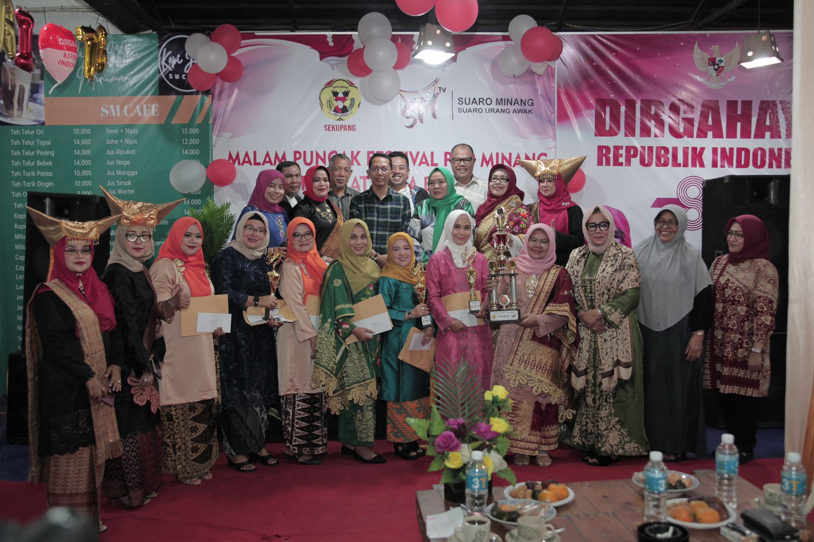 Hadiri Festival Lagu Pop Minang, Amsakar Achmad Terkesan Rasa Solidaritas Masyarakat