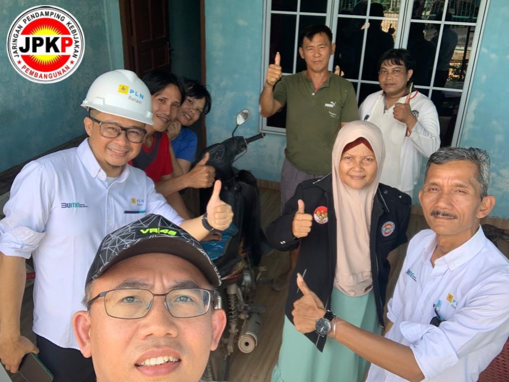 PLN Batam Kolaborasi dengan JPKP DPW KEPRI Untuk Pemasangan Listrik di Warga Senjulung Nongsa