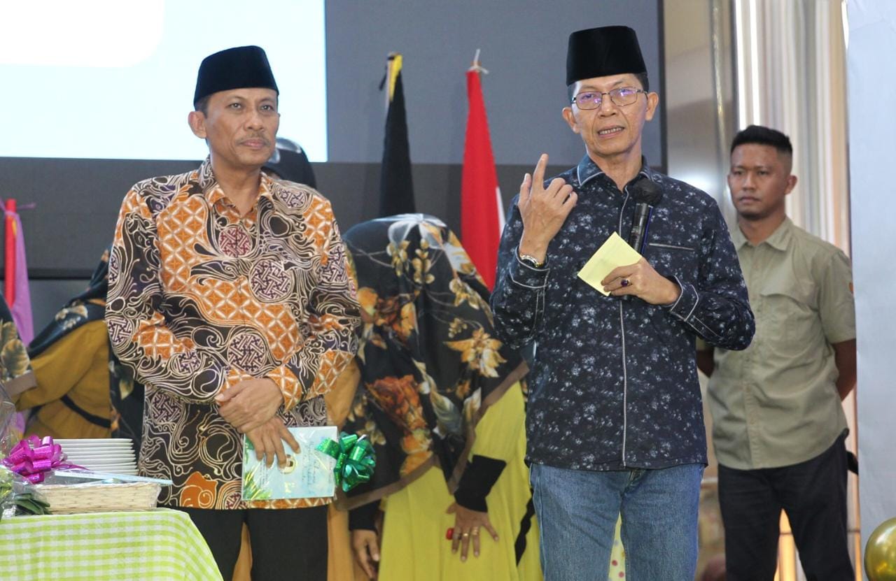 Hadiri Milad ke 20 Majelis Taklim Kita-kita Kota Batam, Amsakar Ungkap Korelasi Peran Kelompok Keagamaan