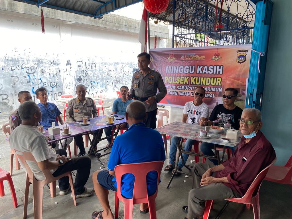 Kapolsek AKP Buala Harefa Pimpin Kegiatan Minggu Kasih di Wilayah Hukum Polsek Kundur