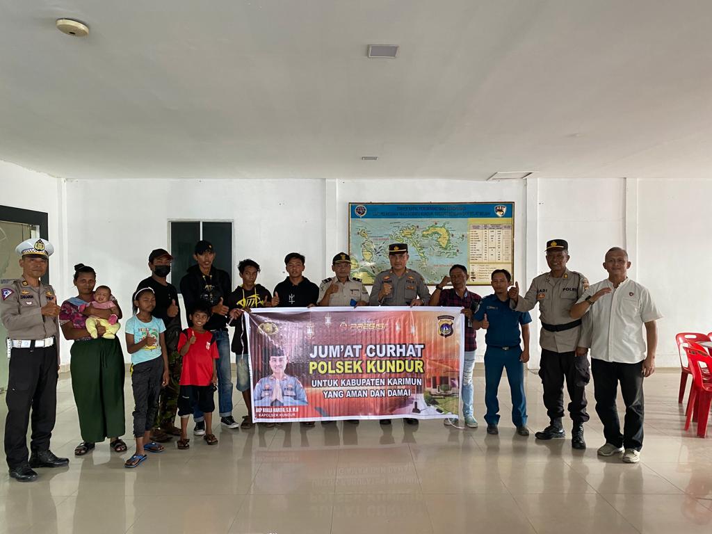 Polsek Kundur Gelar Jum'at Curhat Presisi di Pelabuhan Domestik Tanjung Batu