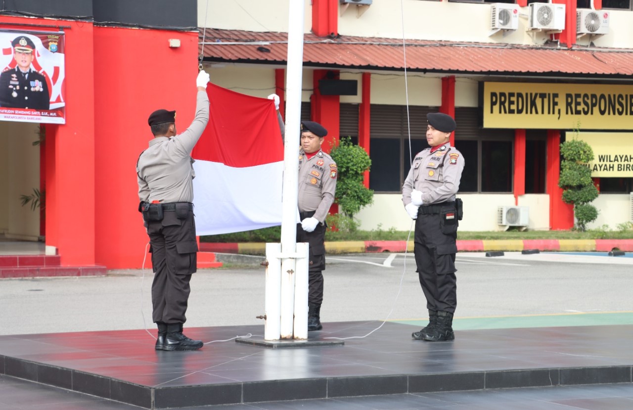 Polresta Barelang Gelar Upacara Peringatan Hari Pahlawan Tahun 2023