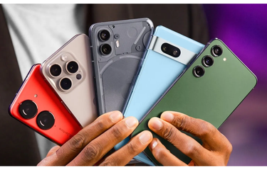 Smartphone Terbaik 2023 dan Paling Layak Beli versi YouTuber MKBHD