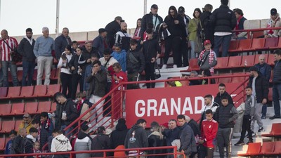 Akibat Serangan Jantung Pertandingan Granada vs Athletic Dihentikan