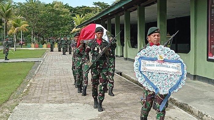 Tragedi Natal Berdarah di Papua, Kopda Hendrianto Tewas Ditembak KKB, Pratu Frengky Gulo Kritis