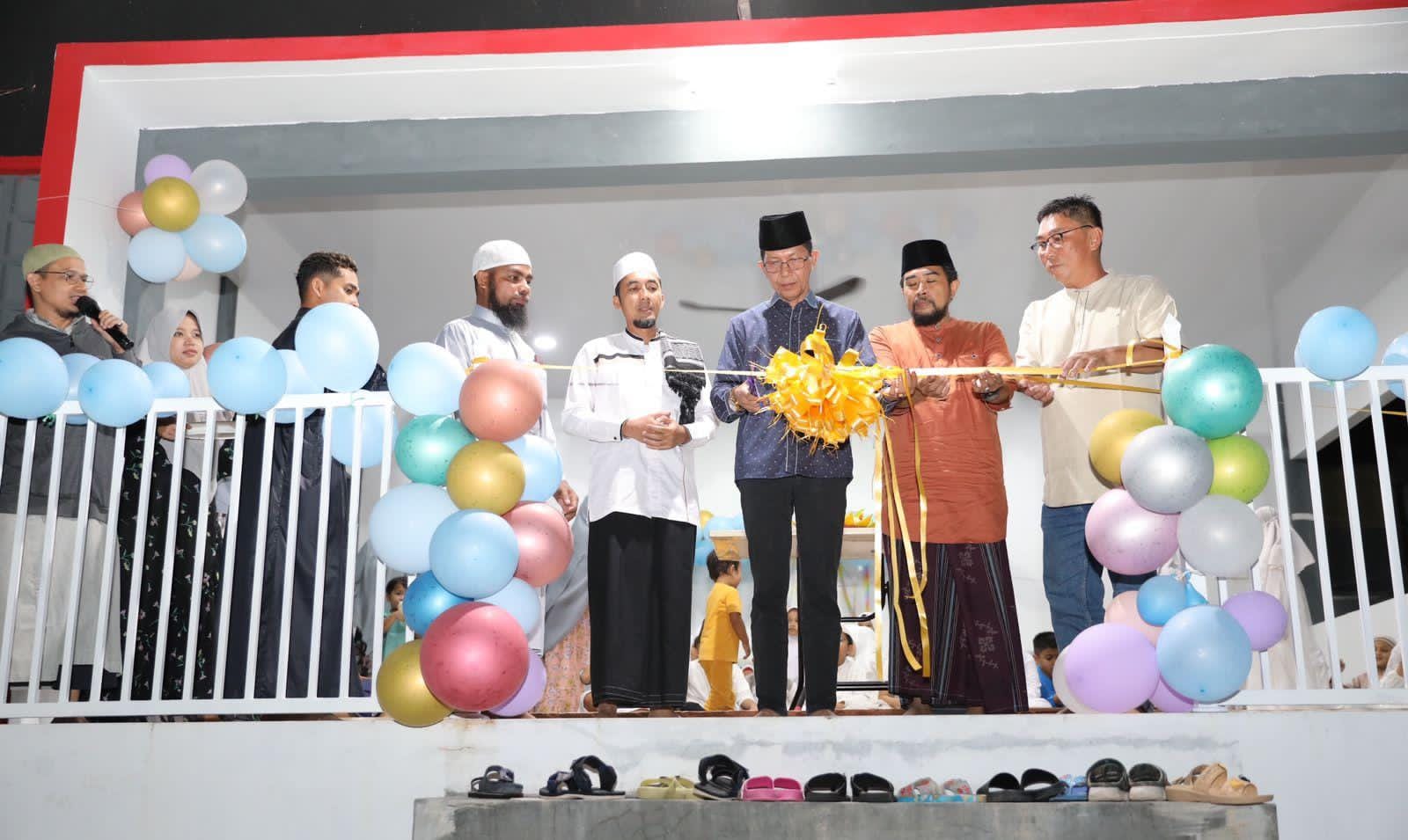 Wakil Walikota Batam, AmsakarAchmad Resmikan Masjid Nawawi
