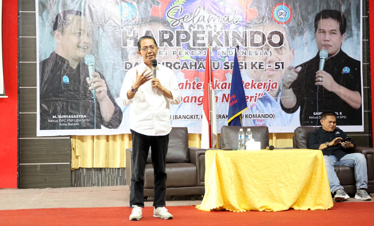 Amsakar Achmad Menjadi Narasumber di Acara Harpekindo FSP LEM SPSI
