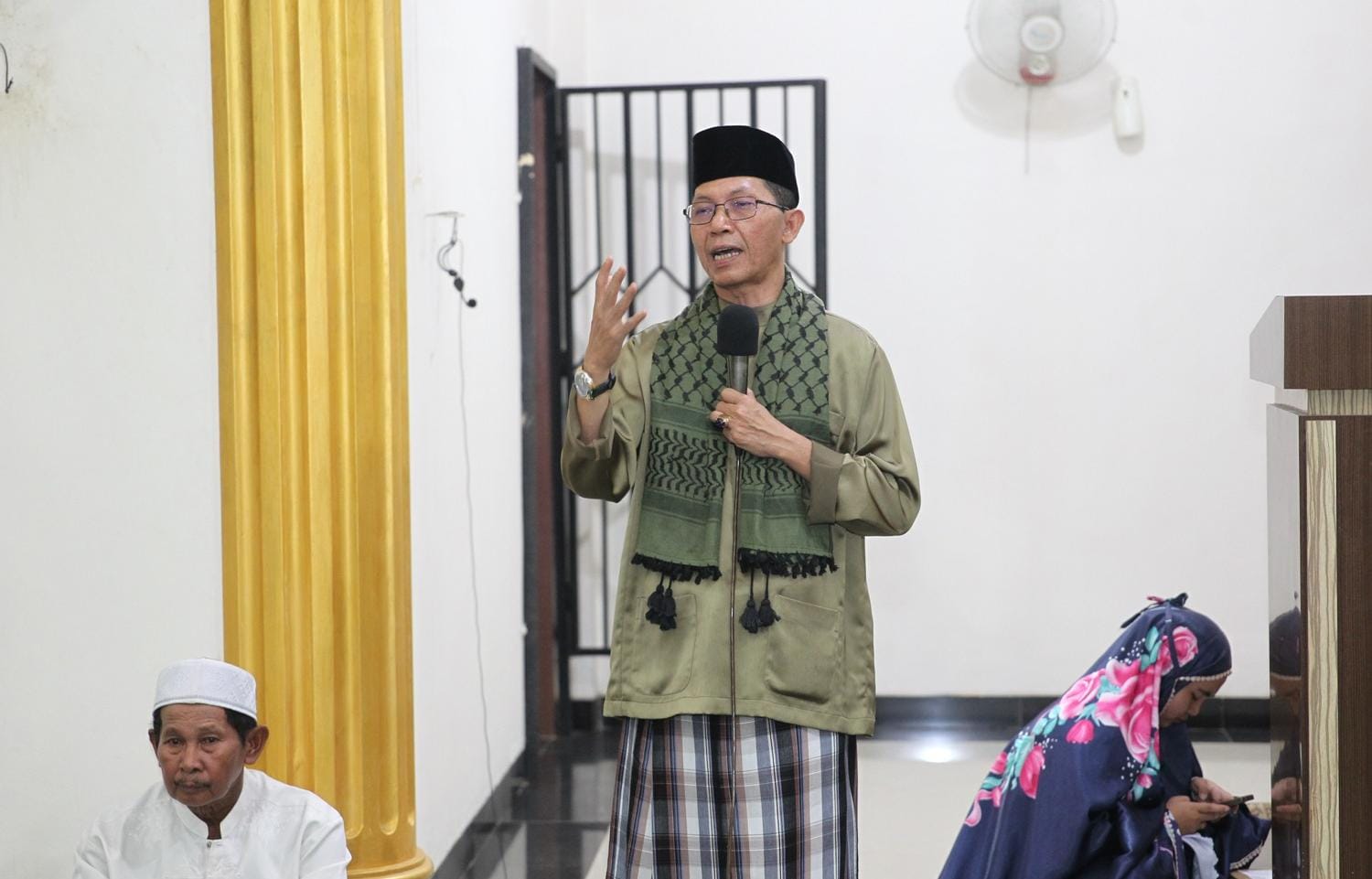 Safari Ramadhan, Amsakar Achmad: Memanfaatkan Momentum Ramadhan untuk Meningkatkan Ketaqwaan