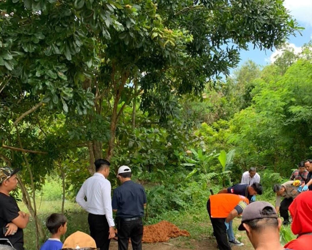 Warga Karawang Digegerkan Penemuan Mayat Telanjang Dada, Diduga Korban Pembunuhan