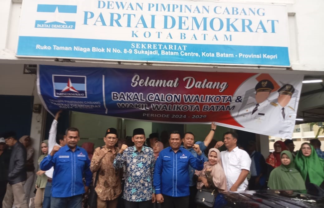 Irwansyah Datangi Kantor DPC Demokrat Kota Batam