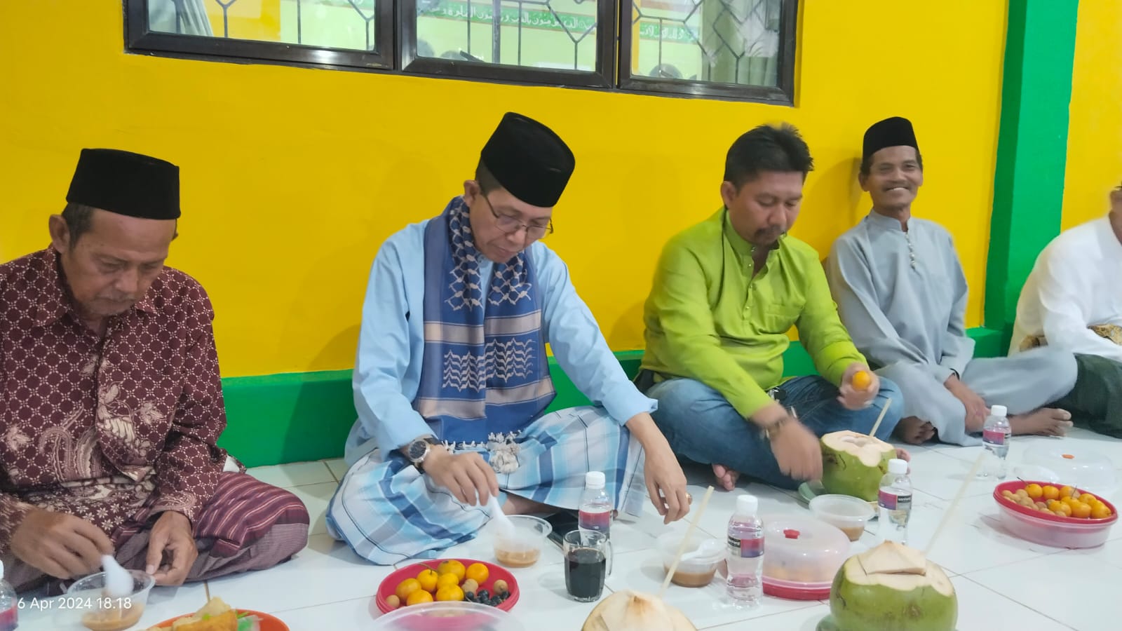Safari Ramadhan Amsakar Achmad Bersama Warga Rempang Galang Kota Batam