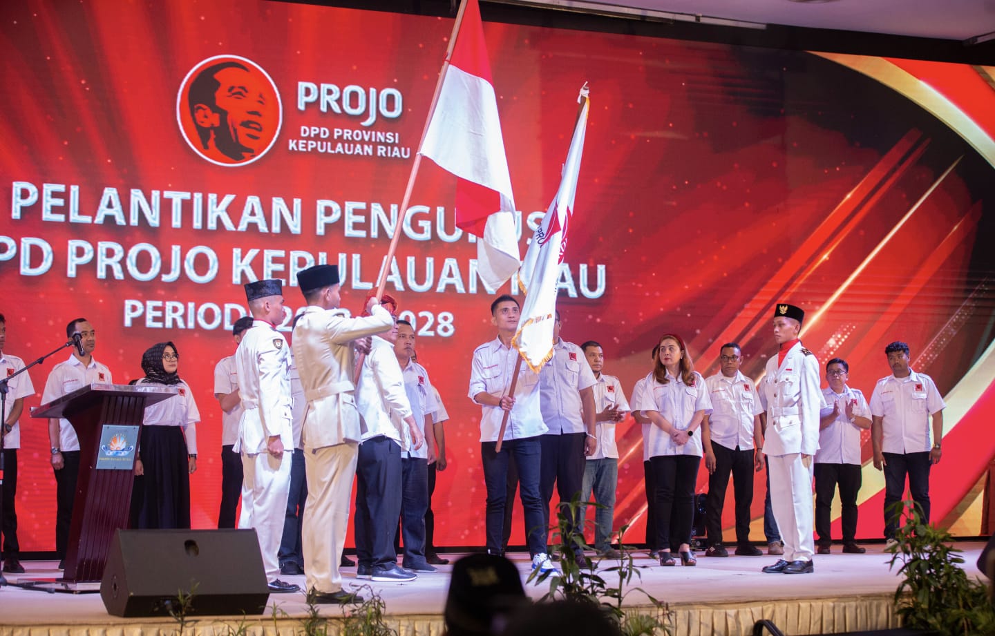 Bela Jokowi dari Serangan Elit PDIP, Ibal: Jangan Sampai Partai Itu 'Dihukum' Rakyat Indonesia