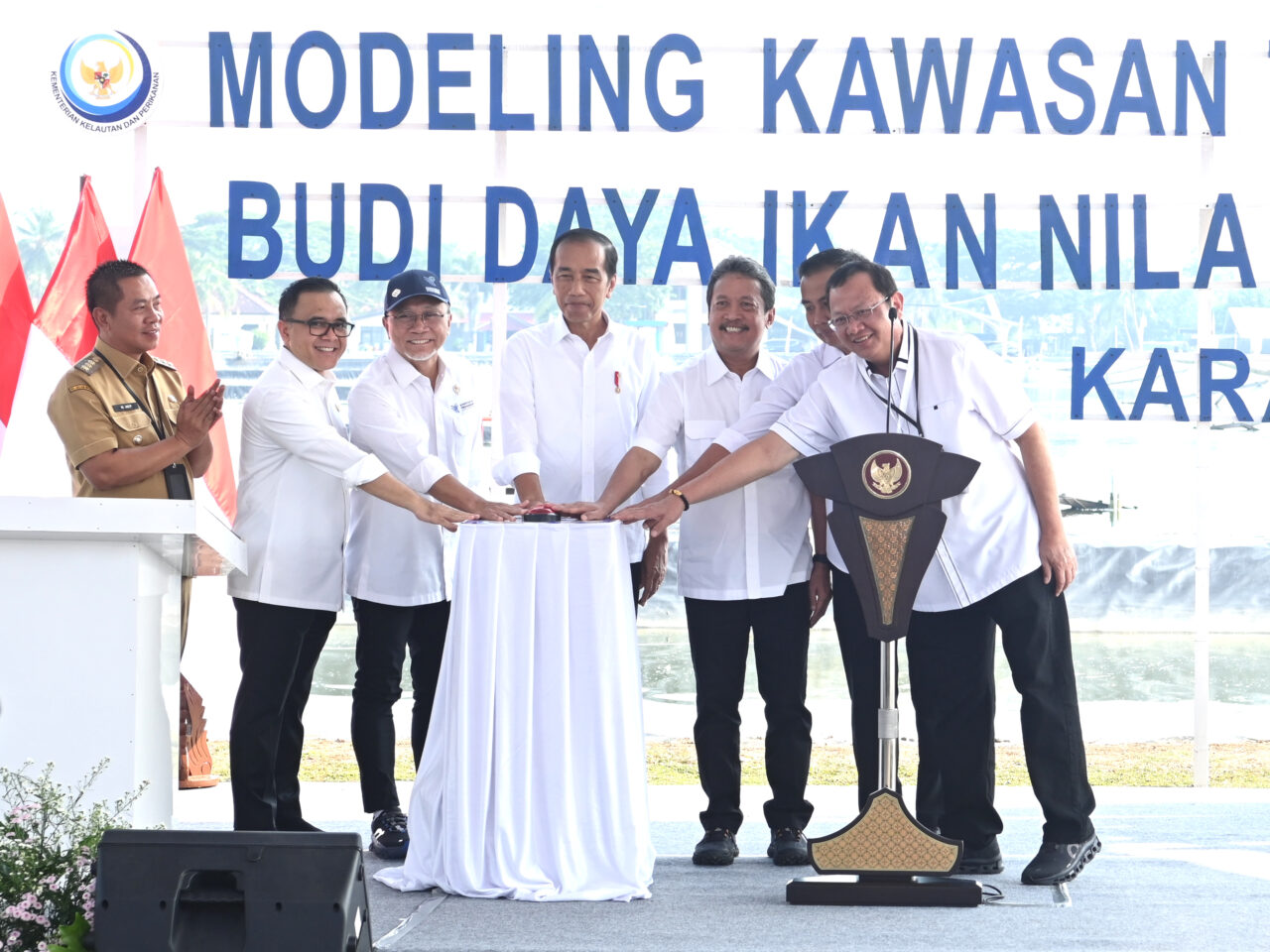 Presiden Joko Widodo Resmikan Model Kawasan Tambak Budi Daya Ikan Nila Salin di Karawang