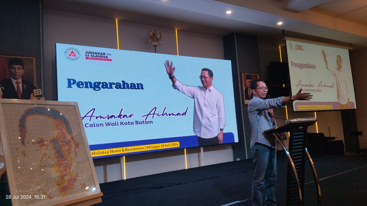 Amsakar Achamd Sebut Para Pejuangnya Orang 'Tidak Normal' ke Li Claudia Chandra