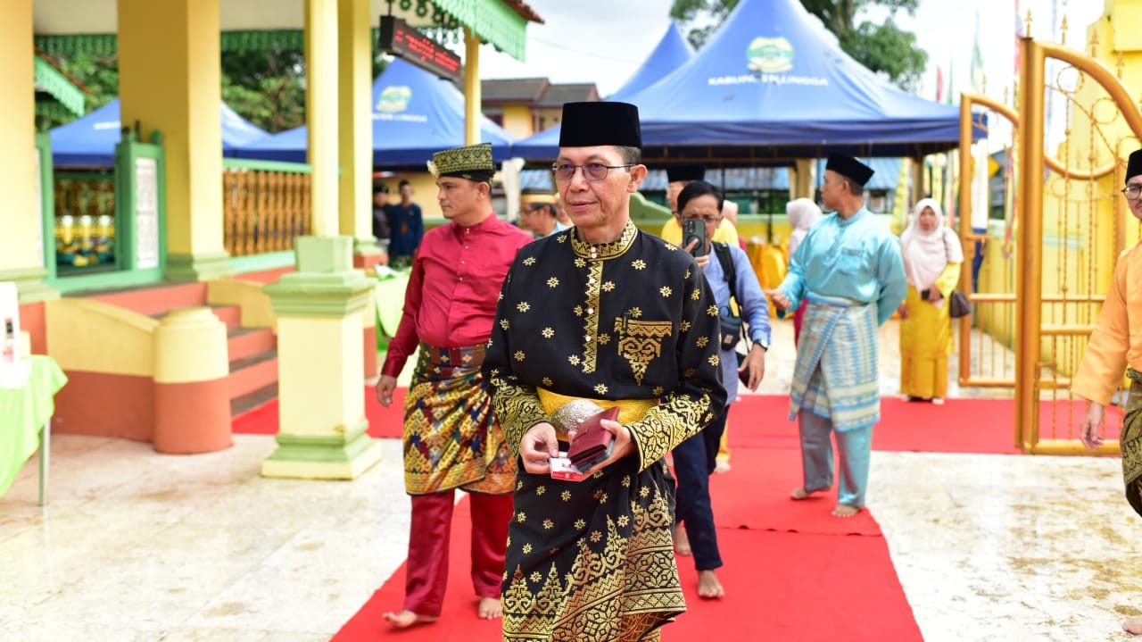 Amsakar Achmad Komitmen Lanjutkam Insentif RT/RW, Bahkan Imam Mesjid, Guru TPQ, Pendeta, dan Guru-Guru TPQ