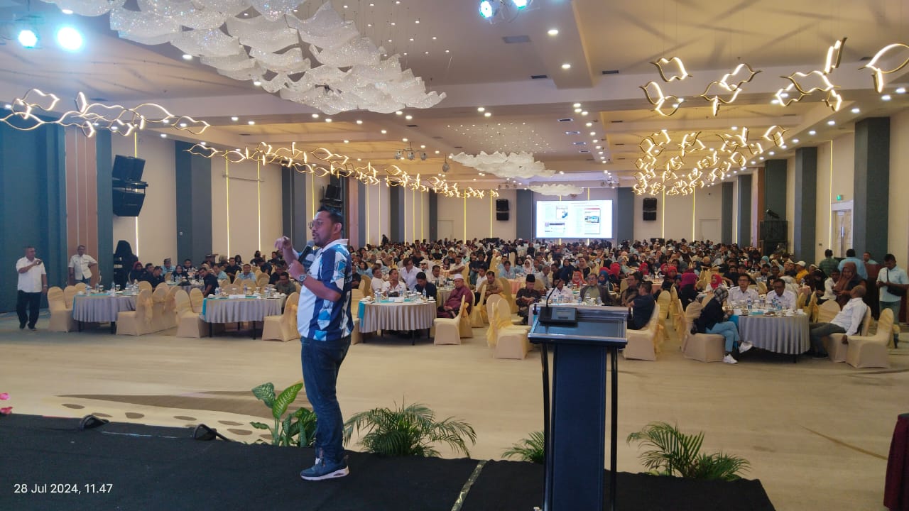 Hampir Ribuan Tim Amsakar Achmad Ikuti Rakor dan Bimtek dalam Rangka Pemilukada Tahun 2024