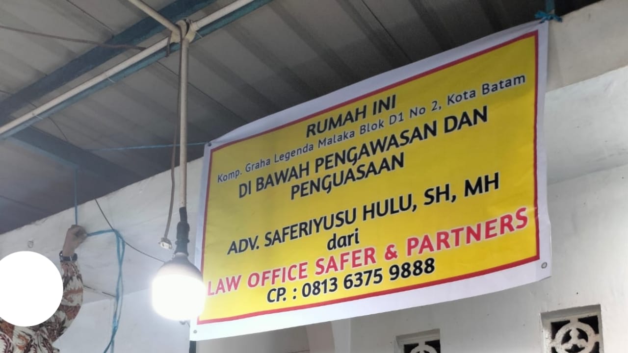 Mengaku Bendahara GRIB Jaya Kota Batam, Diduga Oknum RS dan Z Mencuri Spanduk Pengacara