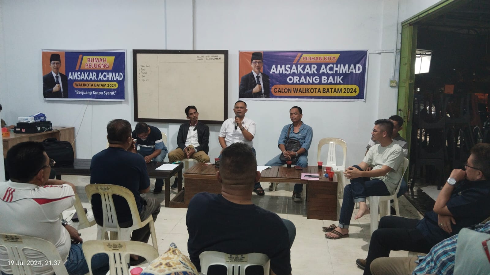 Tim Amsakar Achmad Gelar Rapat Konsolidasi Pasca Amsakar-Li Claudia Resmi Berpasangan