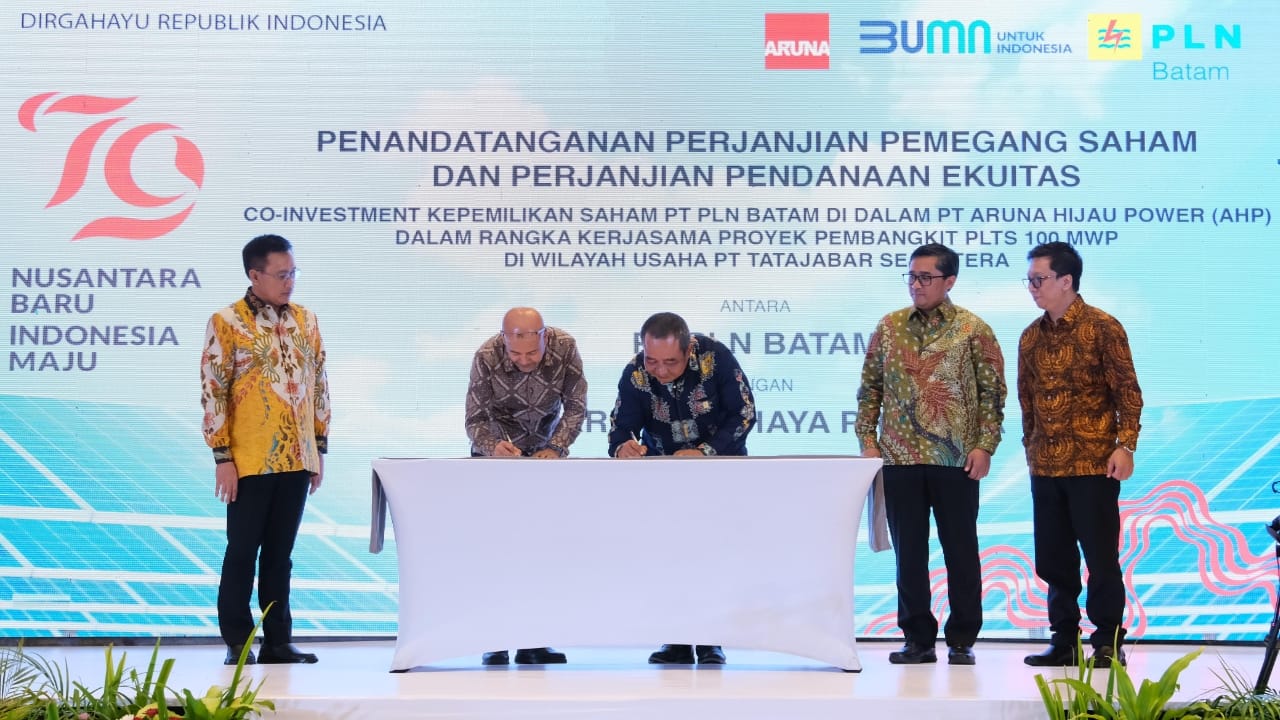 PT Aruna Kolaborasi PLN Batam Akan Kelola PLTS Ground Mounted Terbesar di Indonesia