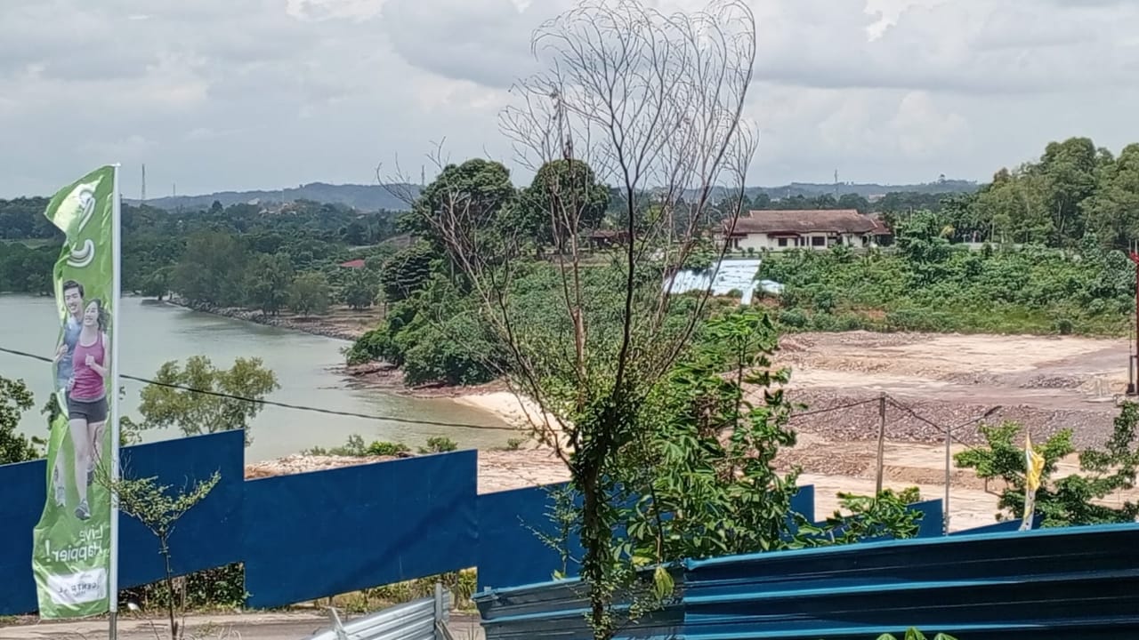Proyek Cut and Fil di Bukit Dangas Kota Batam Sepertinya Tak Memiliki Izin Lengkap