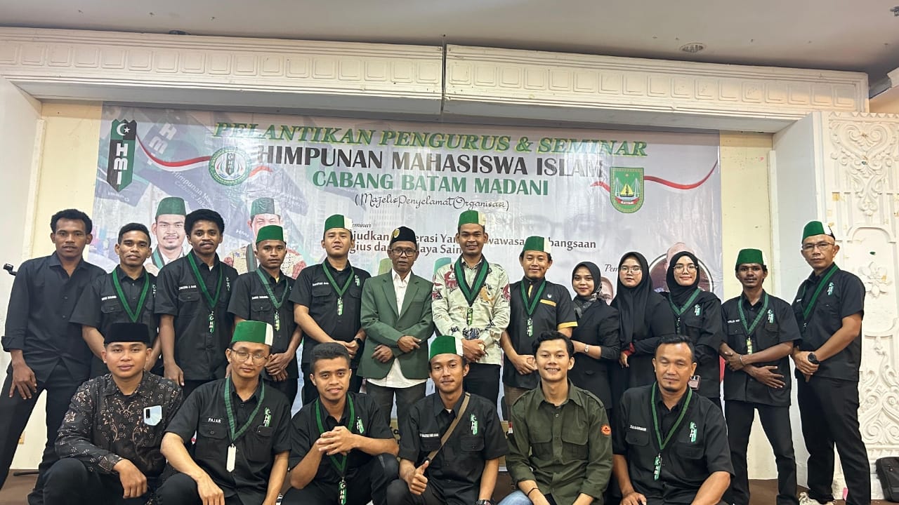 Pelantikan Sekaligus Seminar Pengurus HMI Cabang Batam Madani Berlangsung Sukses dan Penuh Khidmat