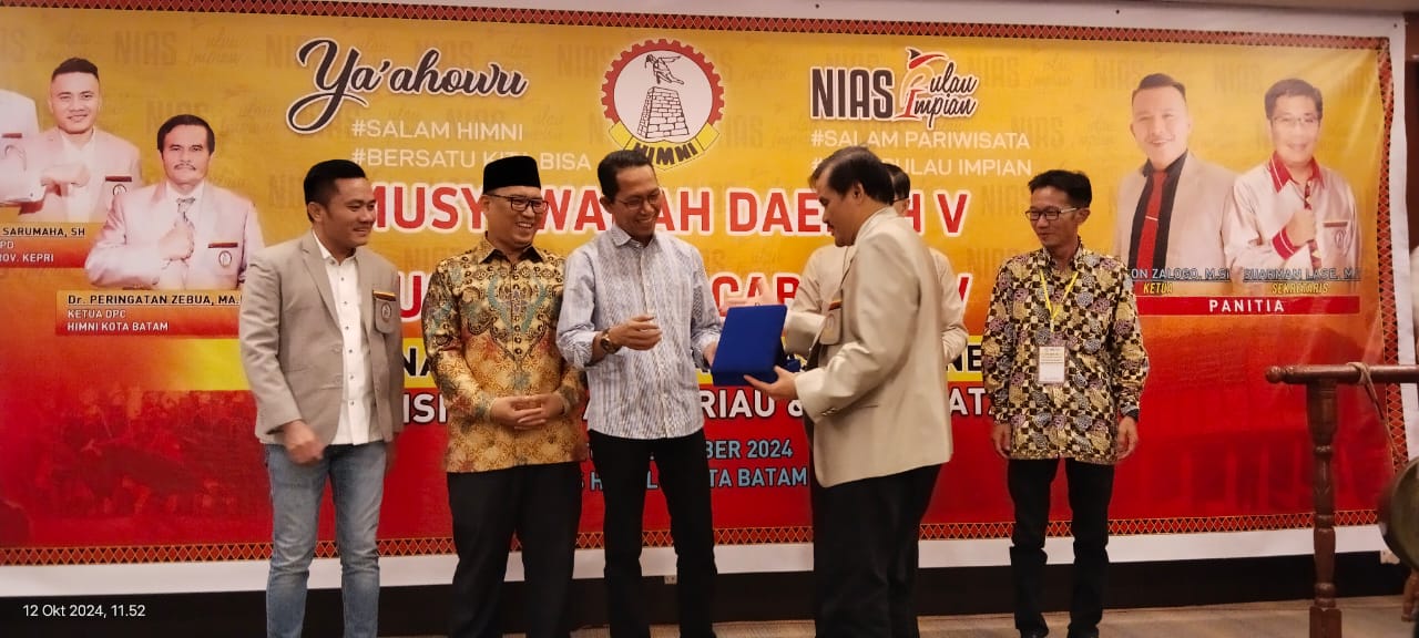 Amsakar Achmad Ajak Warga Nias Bersama Majukan Batam