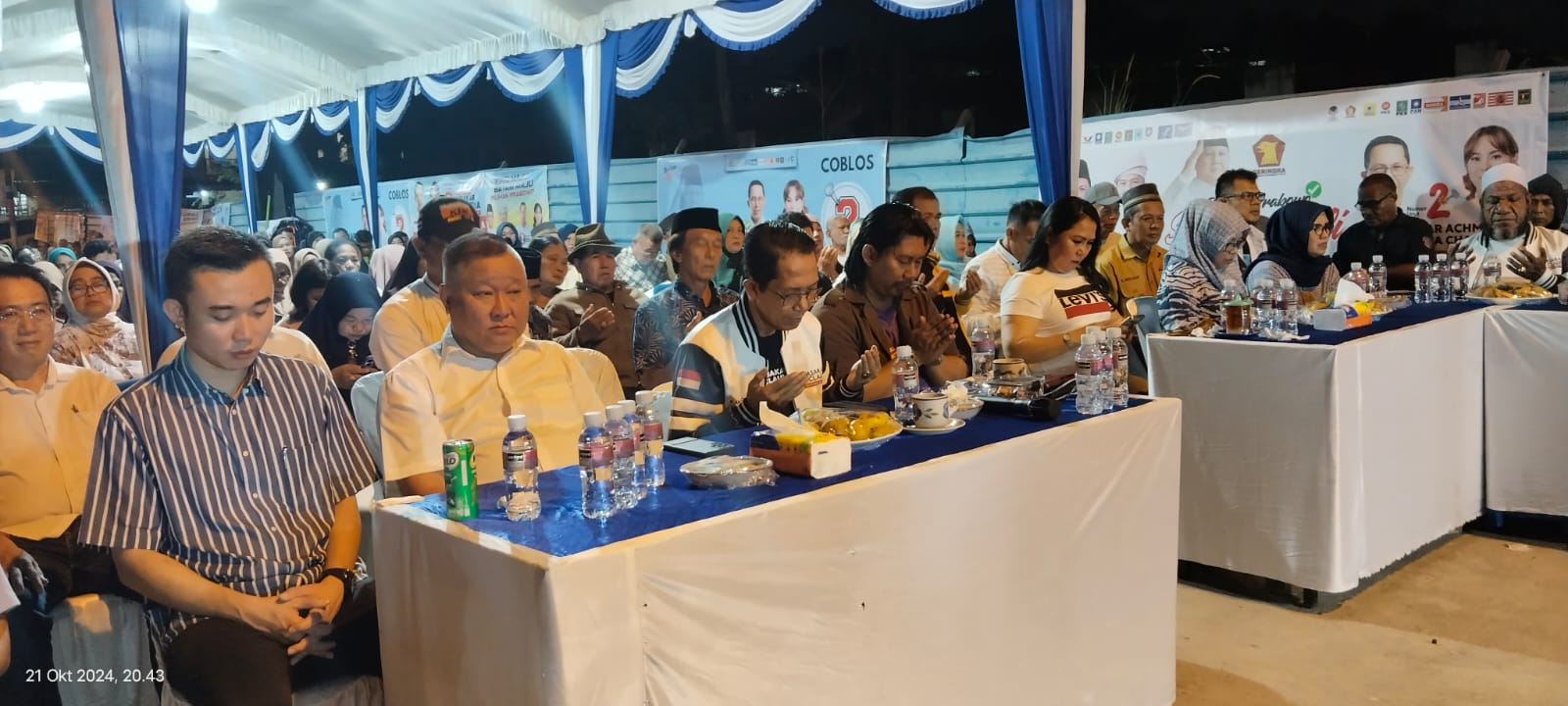 Warga Batu Merah Doakan Amsakar-Li Claudia Jadi Walikota dan Wakil Walikota