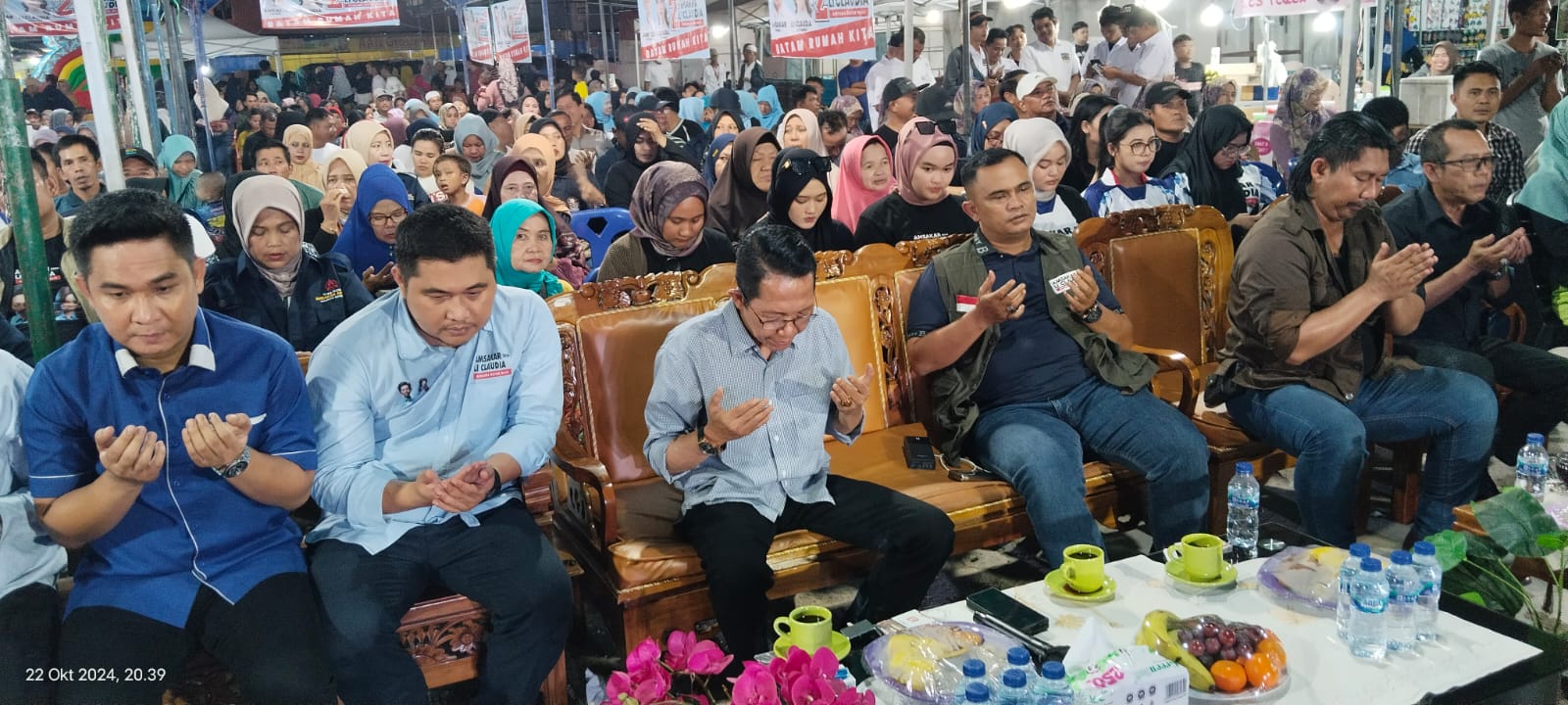 Warga Tanjung Riau Menaruh Harapan serta Berkomitmen Menangkan Amsakar-Li Claudia