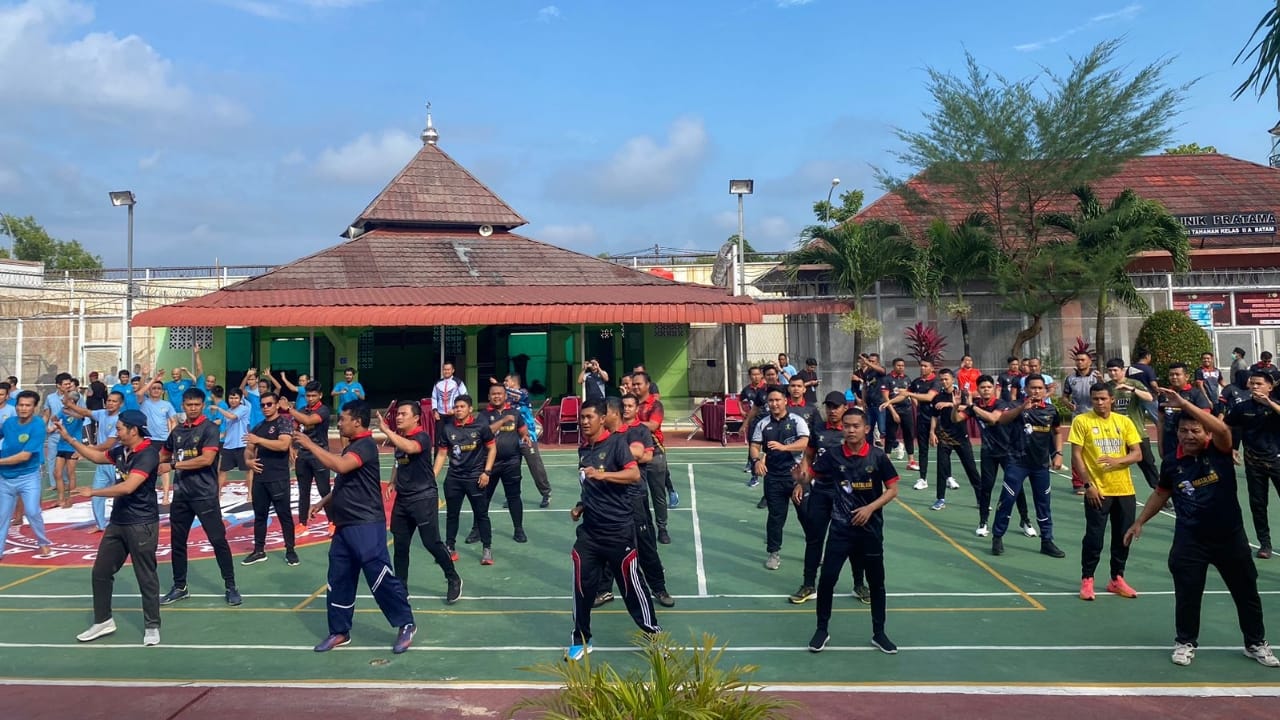 Sinergi Rutan Batam Kelas IIA dengan Bank BSI Gelar Senam Sehat Bersama