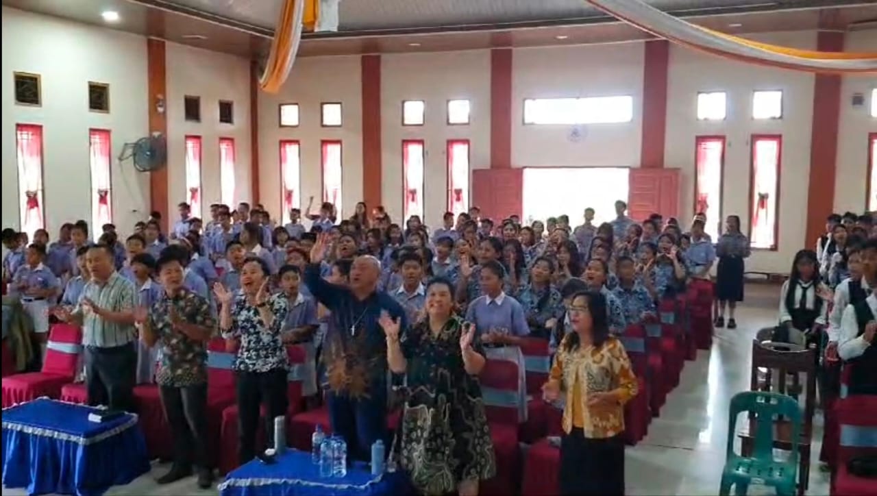 Beritakan pada Dunia dan Pulau Nias Sekarang