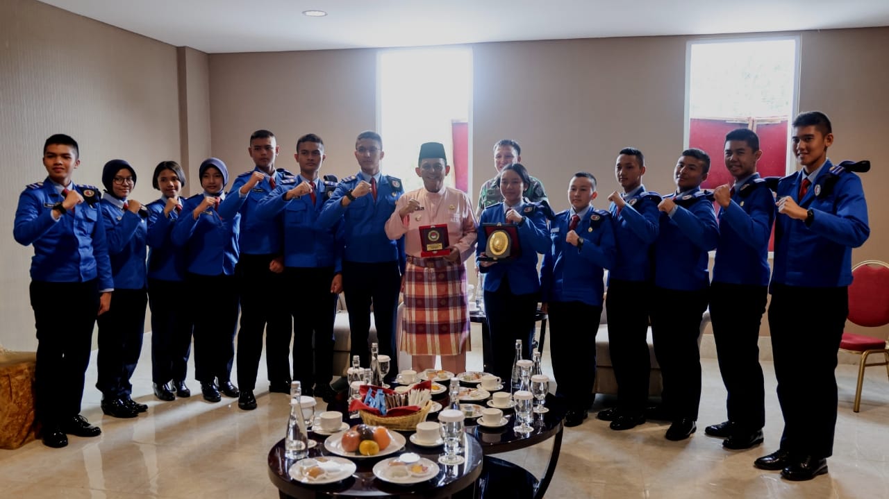 Gubernur Ansar Sampaikan Pesan Motivasi Kepada Siswa-Siswi SMA Taruna Nusantara Asal Kepri