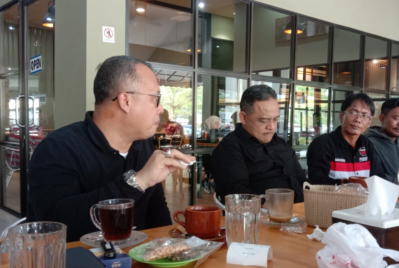 DPN Barikade 98 Gelar Pertemuan dengan Tokoh Nasional Bangsa Terkait Sejumlah Masalah Termasuk Perobohan Hotel Pura Jaya