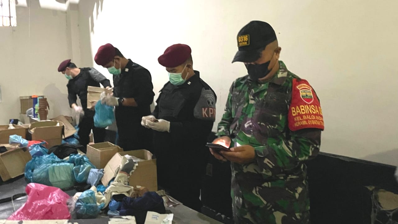 Waspada Libur Panjang, Rutan Kelas IIA Batam Gelar Razia Gabungan dan Tes Urin kepada Warga Binaan