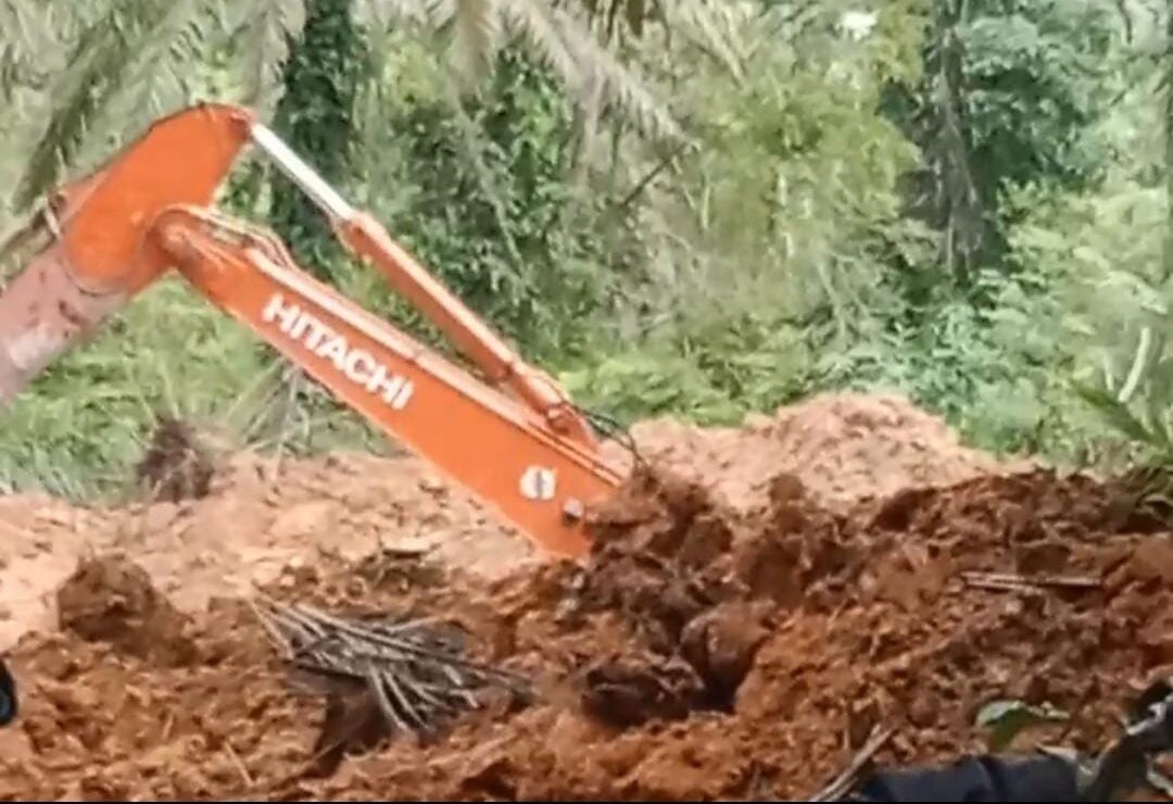 Diduga Tambang Emas di Renah Pamenang Milik Inisial AR Terus Beroperasi, APH dan Dinas Terkait Kemana?
