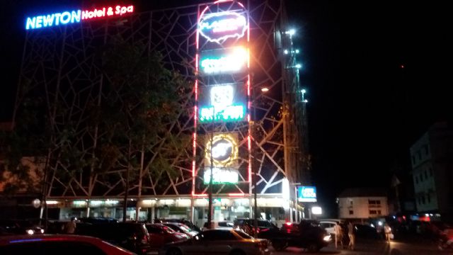 Terbaru, Newton Diskotik Nagoya Batam Hampir Dilalap Api