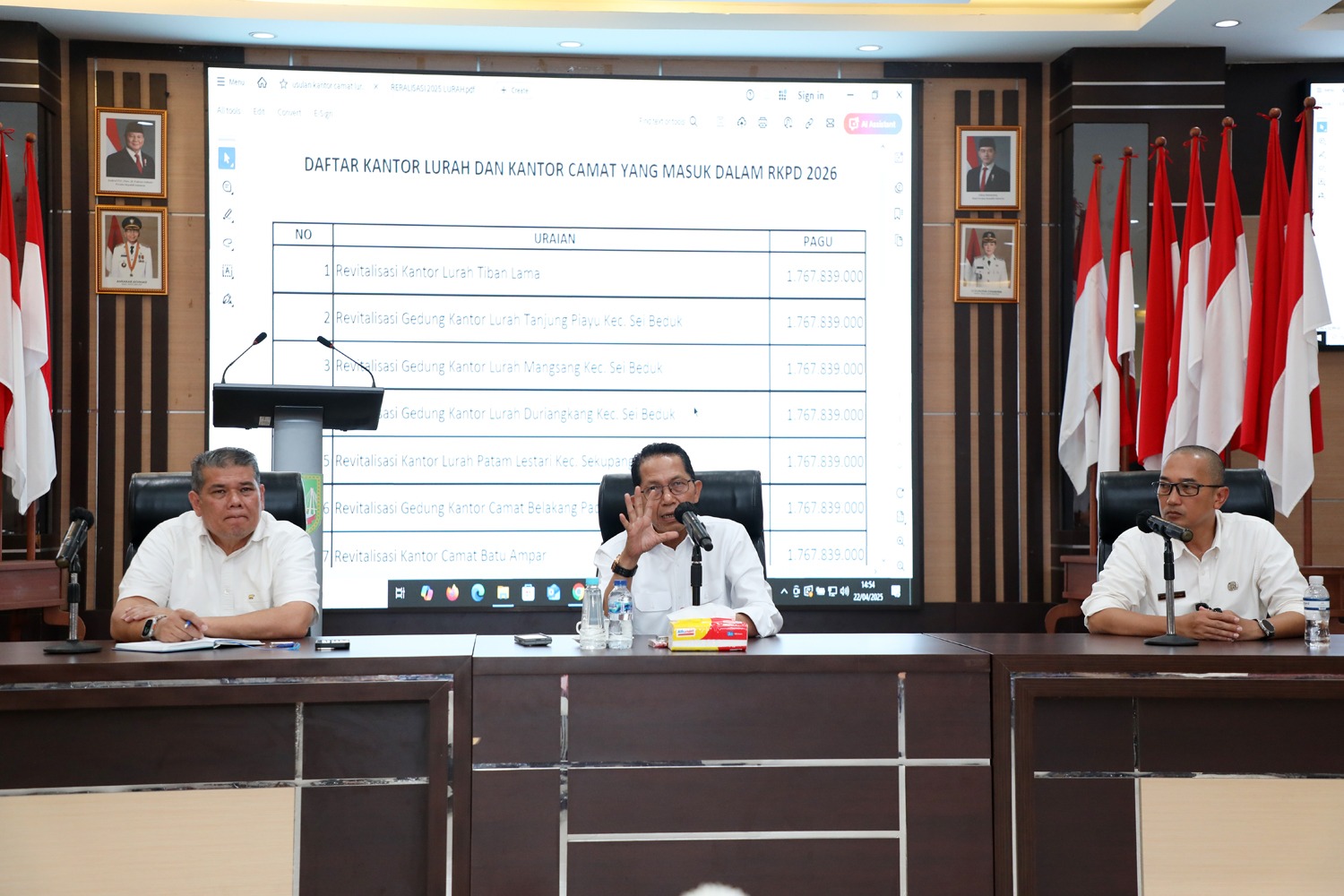 Jadi Lini Terdepan Pelayanan di Kota Batam, Walikota Amsakar Tampung Informasi Kondisi Fisik Kantor Kecamatan dan Kelurahan