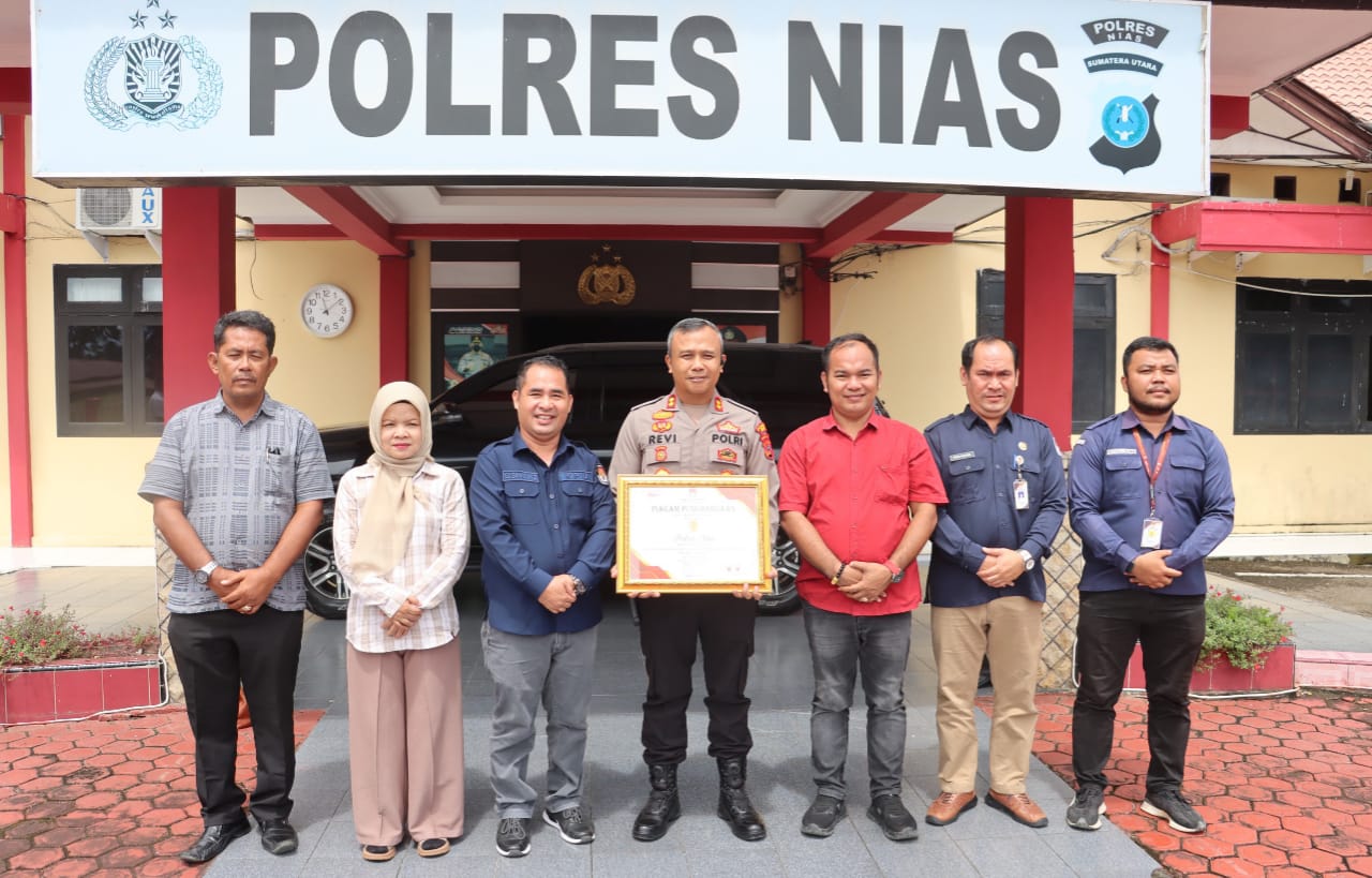 Polres Nias dapat Penghargaan dari KPU Nias Utara atas Dukungan dalam Pilkada 2024
