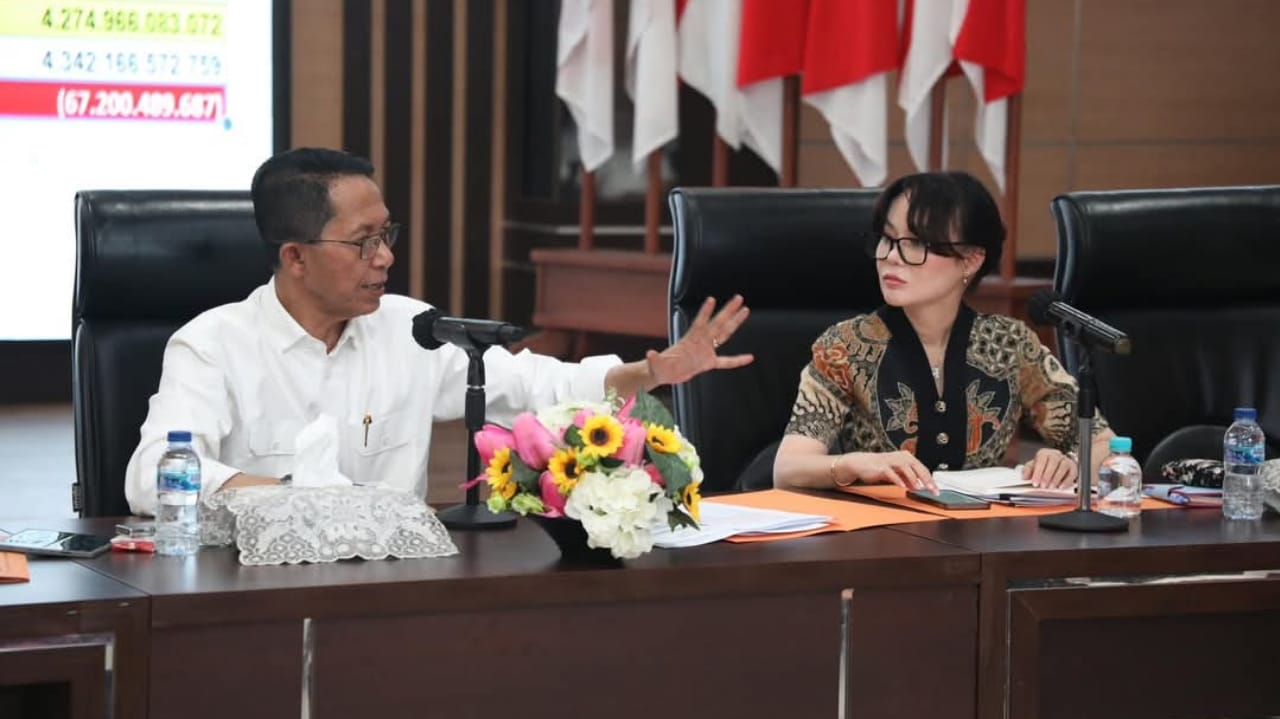 Amsakar dan Li Claudia Tegaskan OPD Tingkatkan Kinerja PAD Kota Batam