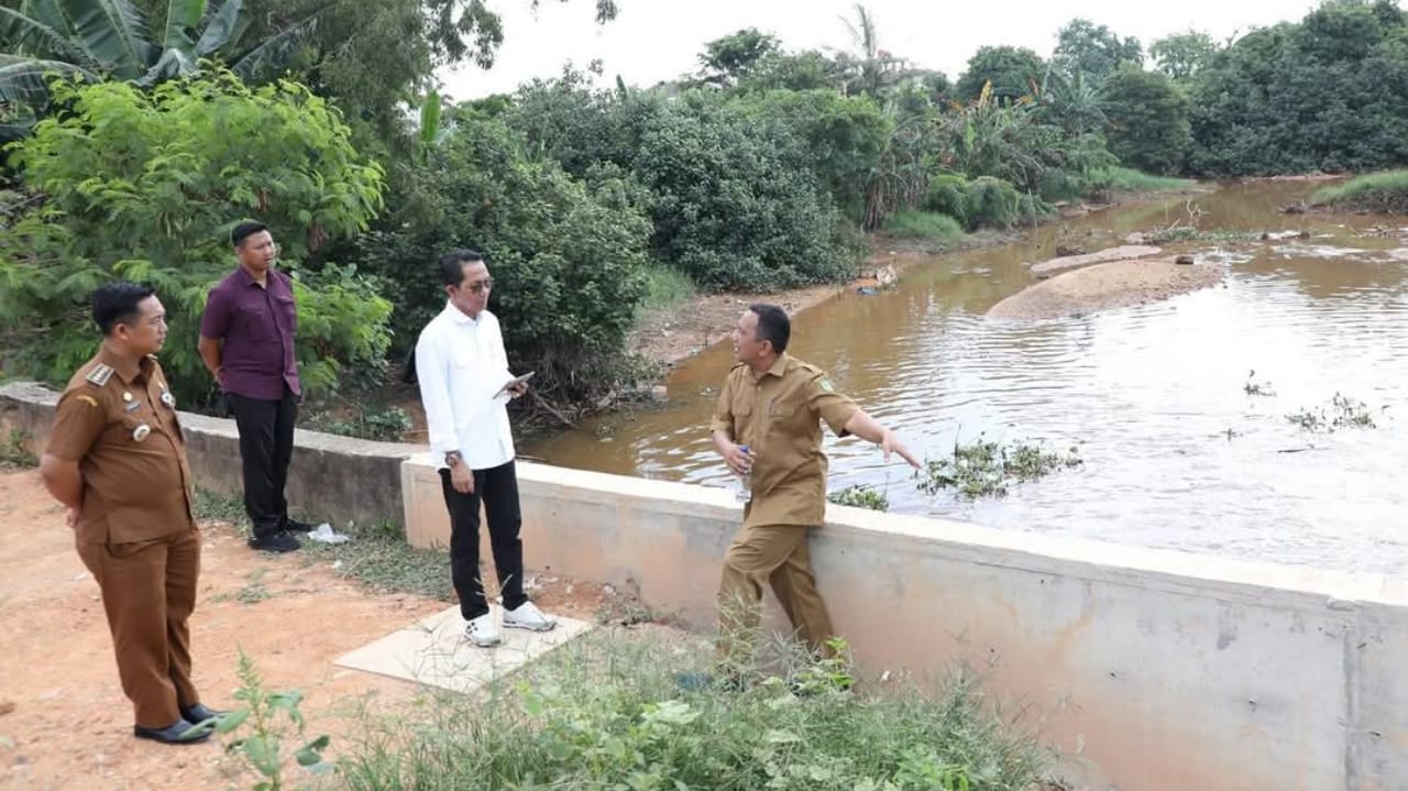 Atasi Banjir di Batam, Amsakar: Alarm Penting untuk Perbaiki Sistem Penanganan Secara Menyeluruh