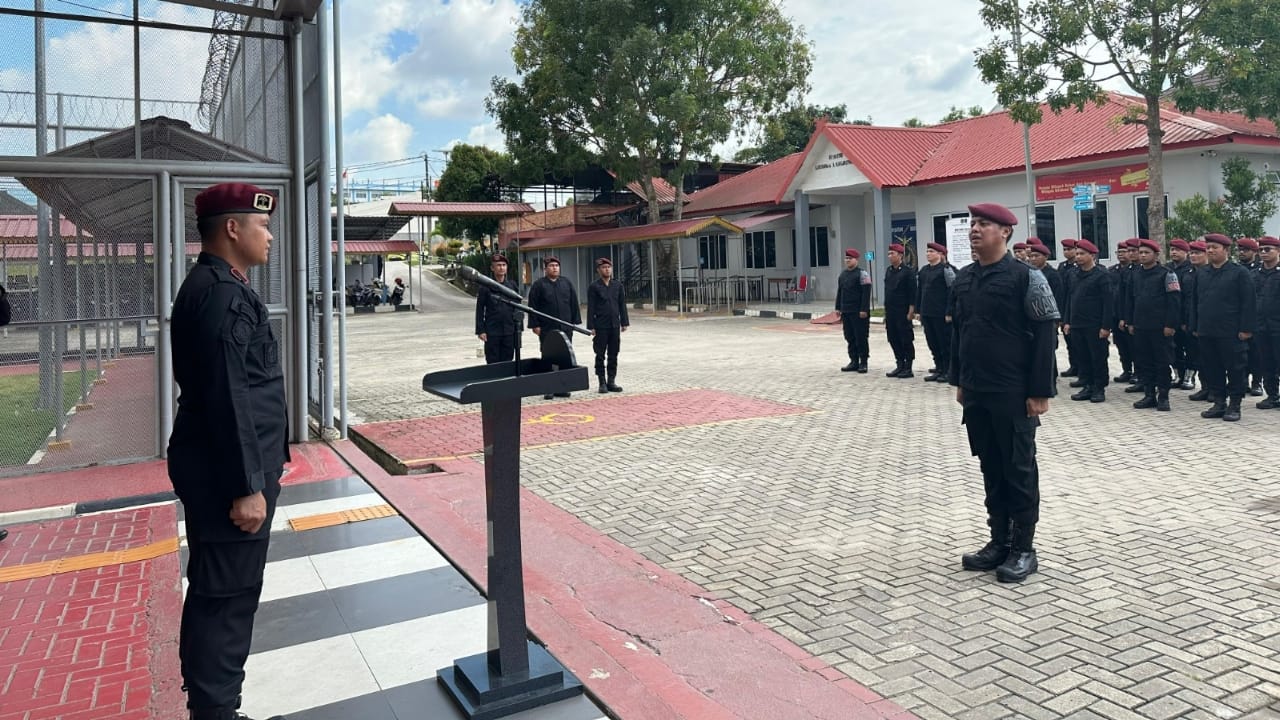 Gelar Apel Siaga dan Ikrar Bebas Halinar, Karutan Batam Tegaskan Komitmen Integritas