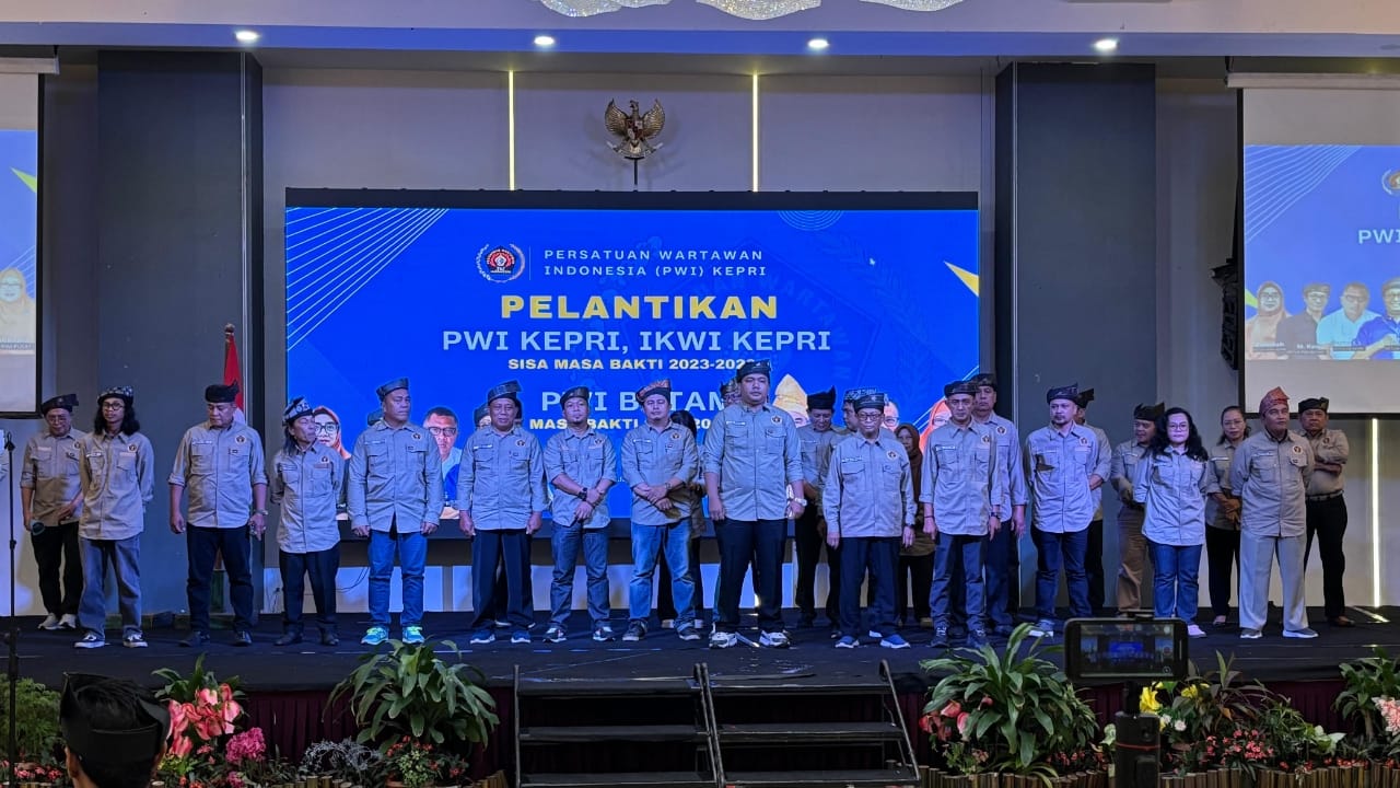 Lantik PWI Kerpri, Ketua Umum Zulmansayah Sekedang Harap Wartawan Lebih Peka Terhadap Suara Masyarakat Adat