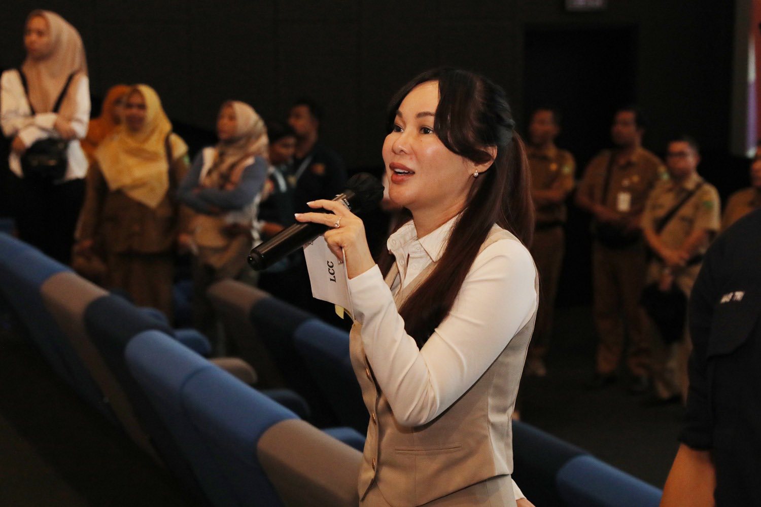 Rayakan Hardiknas Tahun 2025, Wakil Wali Kota Batam Ajak Pelajar Belajar Nilai Moral Lewat Film 'JUMBO'