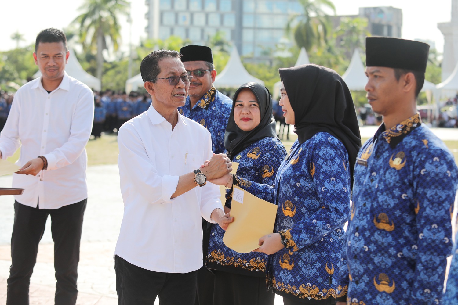 Wali Kota Batam Serahkan SK Kepada 1.980 ASN dan PPPK, Amsakar Sampaikan 4 Hal Penting