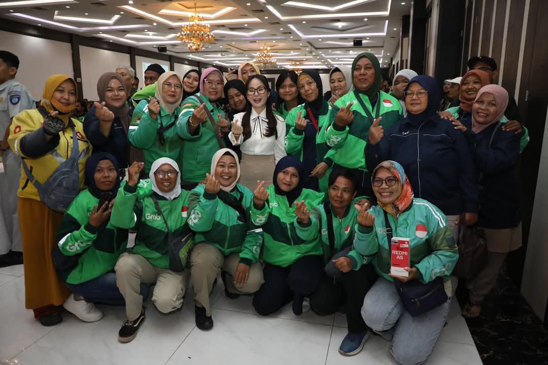 Sebanyak 6.945 Pekerja Ojol hingga Tekong dan Penarik Becak Dapat BPJS Ketenagakerjaan, Li Claudia: Pertama di Indonesia