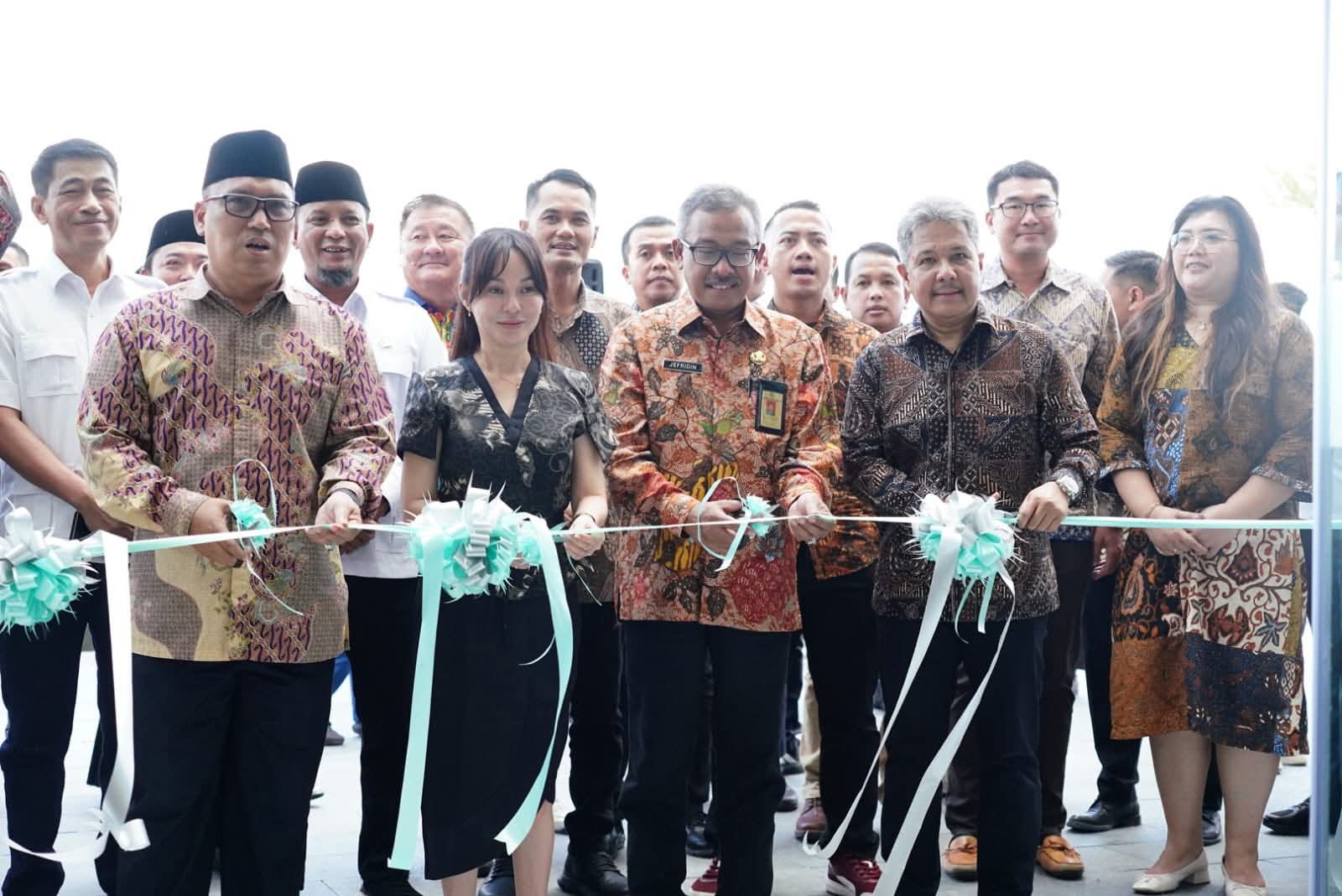 Wakil Wali Kota Li Claudia Sebut RSAB Batu Aji Sebagai Wujud Kemajuan di Sektor Kesehatan