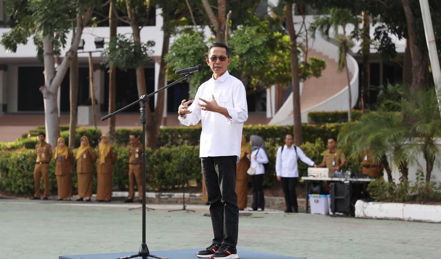 Pimpin Apel Gabungan, Amsakar - Li Claudia Dorong Pegawai Tingkatkan Kinerja dan Layanan Kepada Warga Batam